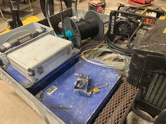 1429985-27 2 pcs Fiber blowing equipment incl. trailer and accessories - Majava M 5032 LJ -2018