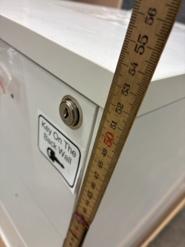 1448496-6 2 st hurtsar