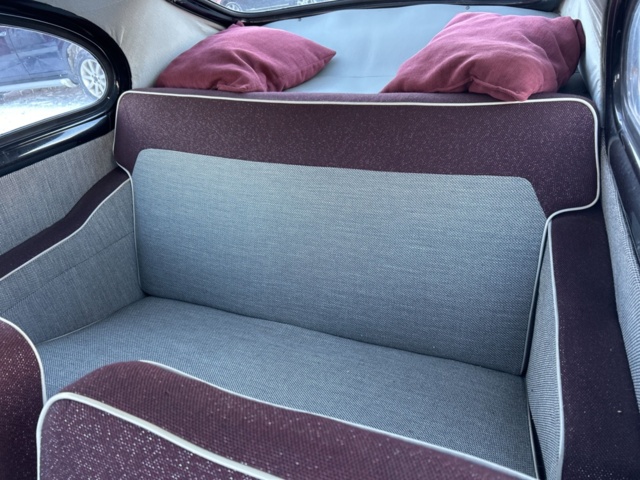 1429978-17 Volvo PV444LS 1.6 Manual, 60hp, 1957