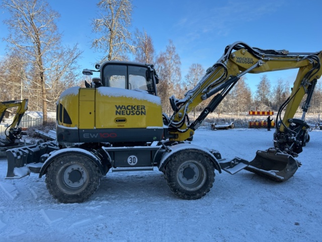 1429993-6 Wheel excavator - Wacker Neuson EW100 -2022