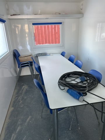 1430011-16 Personalvagn - Alro Metal -2019