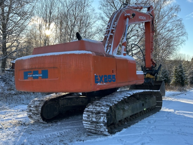 1430010-5 Crawler excavator with tiltrotator Hitachi EX255 -1999