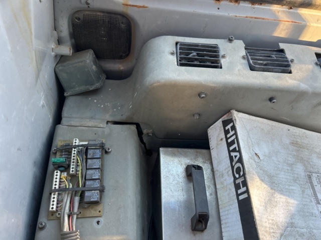 1430010-17 Crawler excavator with tiltrotator Hitachi EX255 -1999