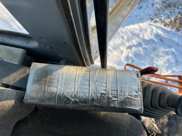 1430010-19 Crawler excavator with tiltrotator Hitachi EX255 -1999