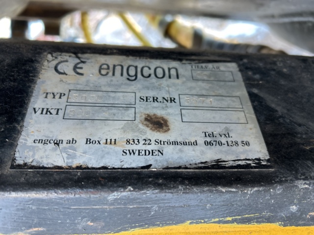 1430010-70 Crawler excavator with tiltrotator Hitachi EX255 -1999