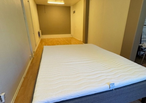 Bild som representerar auktionen - Avyttring sängar