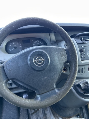 1430014-15 Skåpbil Opel Vivaro 2.9t 1.9 DTI Manuell, 101hk -2006 (Reparationsobjekt)