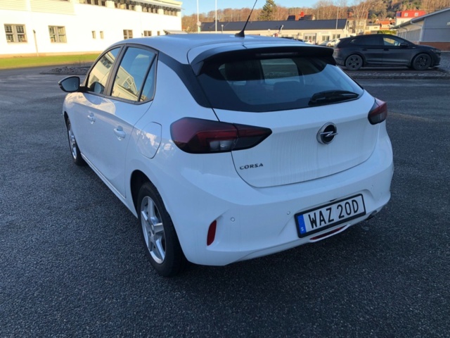 1447712-4 Opel Corsa 1.2 Manuell, 75hk, 2023