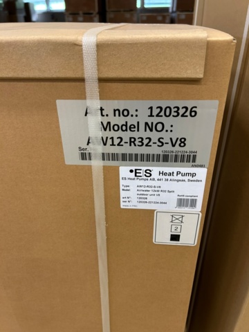 1448693-11 12 kW luft/vatten värmepump från Energy Save med stor 250L varmvattenstank L63