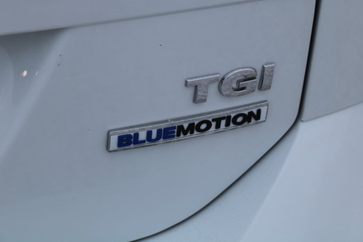 1416712-52 Volkswagen Golf Sportscombi 1.4 TGI. 2015