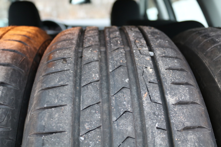 1416712-60 Volkswagen Golf Sportscombi 1.4 TGI. 2015