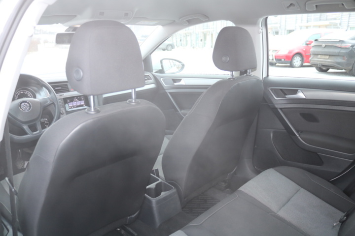 1416712-64 Volkswagen Golf Sportscombi 1.4 TGI. 2015