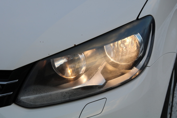 1416713-26 Volkswagen Touran 5-sätes 1.4 TGI EcoFuel DSG. 2013