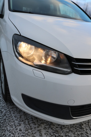 1416713-37 Volkswagen Touran 5-sätes 1.4 TGI EcoFuel DSG. 2013