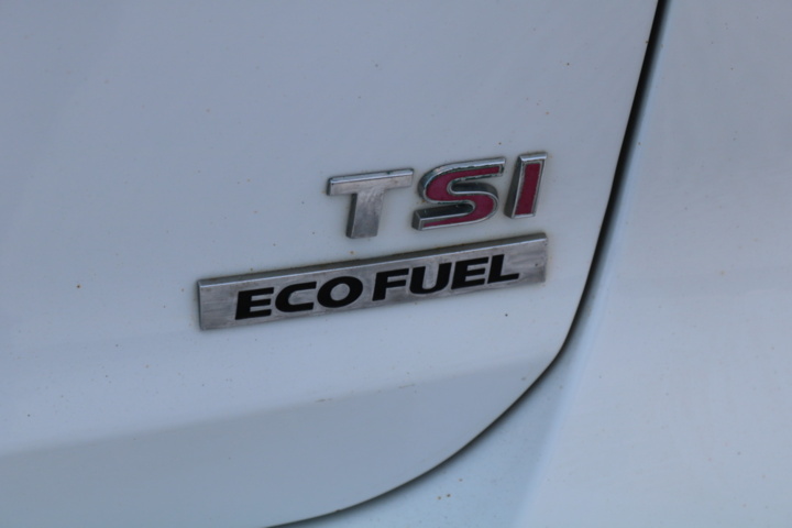 1416713-58 Volkswagen Touran 5-sätes 1.4 TGI EcoFuel DSG. 2013