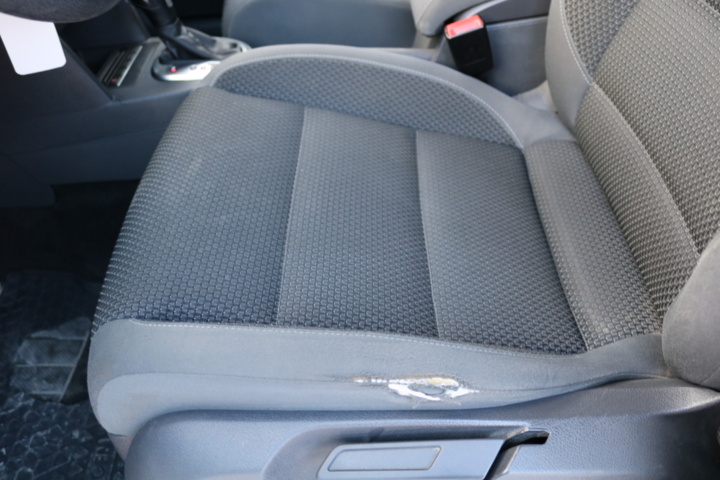 1416713-79 Volkswagen Touran 5-sätes 1.4 TGI EcoFuel DSG. 2013