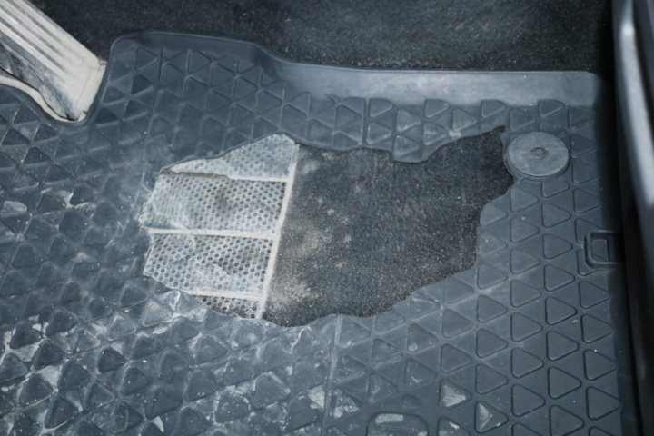 1416713-83 Volkswagen Touran 5-sätes 1.4 TGI EcoFuel DSG. 2013