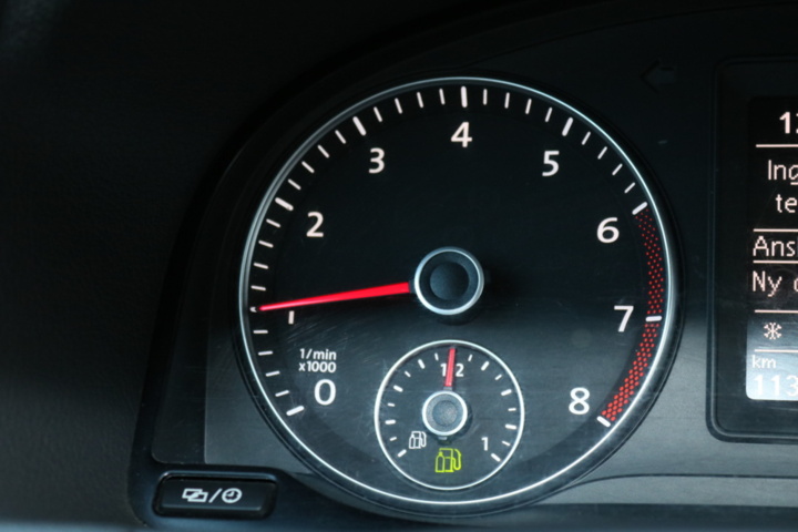 1416713-86 Volkswagen Touran 5-sätes 1.4 TGI EcoFuel DSG. 2013