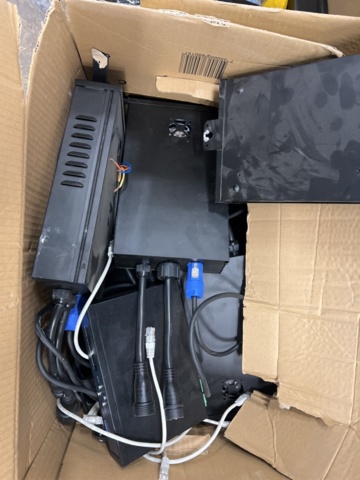 1448647-8 Parti med strömförsörjningsenheter