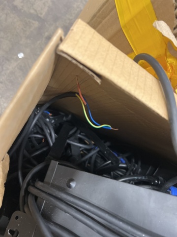 1448647-12 Parti med strömförsörjningsenheter