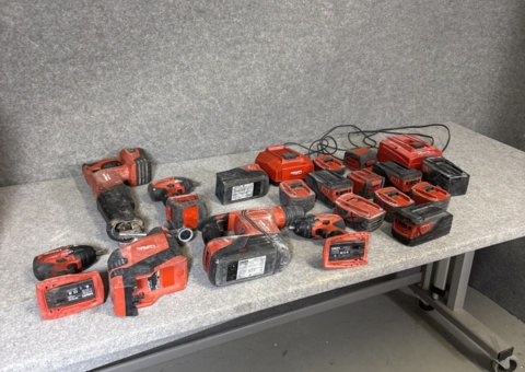 Bild som representerar auktionen - Blandade objekt i Stockholm