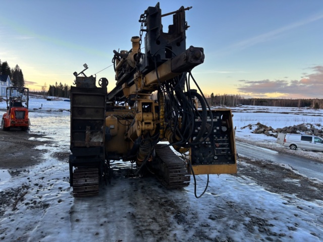 1416714-6 Drilling rig. Drill and drill trailer Gemsa Gemrock 45 (Repair object)