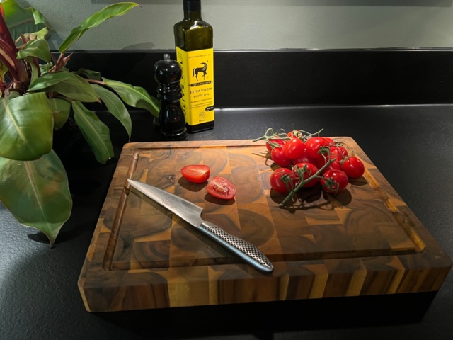 1448892-2 Skärbräda Interbuild Golden Teak 400x300x40mm