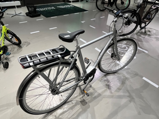 1423973-8 Elcykel - Monark e-Sture Silver 53 cm