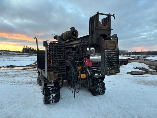 1416715-7 Borrigg. Borr och borrvagn Nemek 407 TS