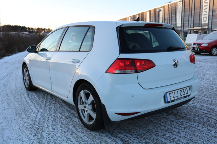 1416716-8 Volkswagen Golf 5-dörrar 1.4 TGI BlueMotion DSG Sekventiell, 2016