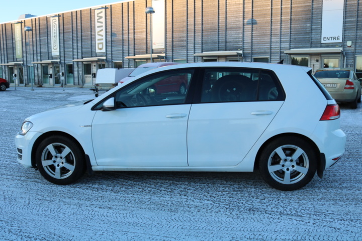 1416716-9 Volkswagen Golf 5-dörrar 1.4 TGI BlueMotion DSG Sekventiell, 2016