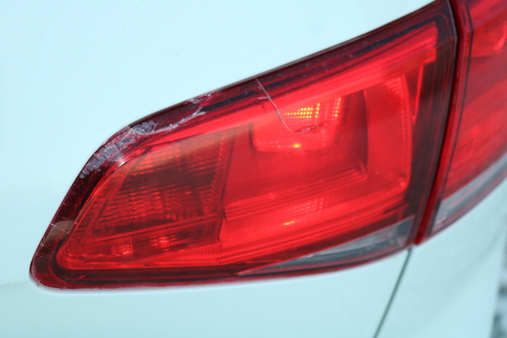 1416716-54 Volkswagen Golf 5-dörrar 1.4 TGI BlueMotion DSG Sekventiell, 2016