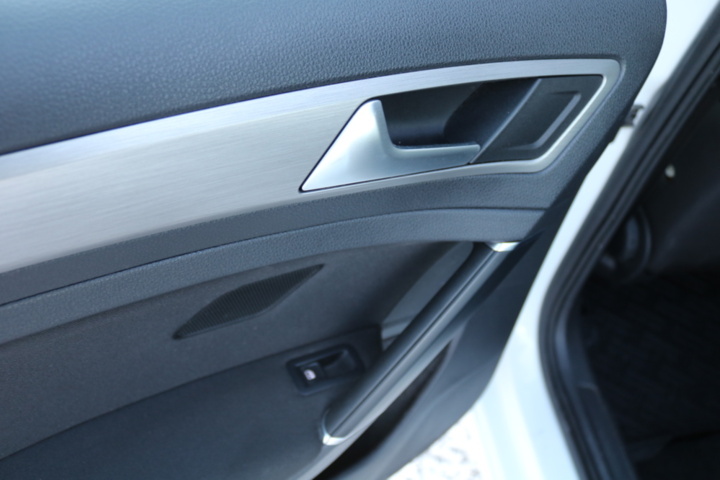 1416716-57 Volkswagen Golf 5-dörrar 1.4 TGI BlueMotion DSG Sekventiell, 2016