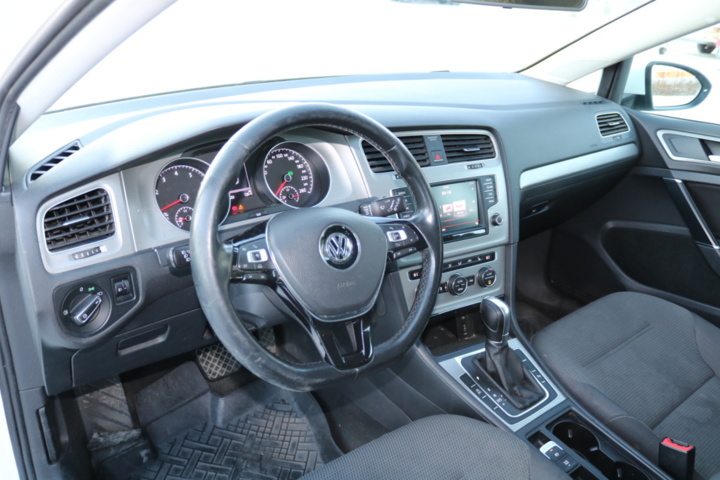 1416716-65 Volkswagen Golf 5-dörrar 1.4 TGI BlueMotion DSG Sekventiell, 2016