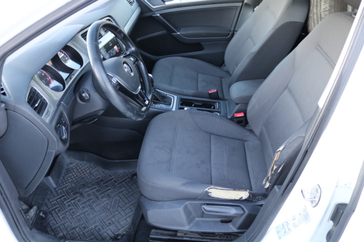 1416716-66 Volkswagen Golf 5-dörrar 1.4 TGI BlueMotion DSG Sekventiell, 2016