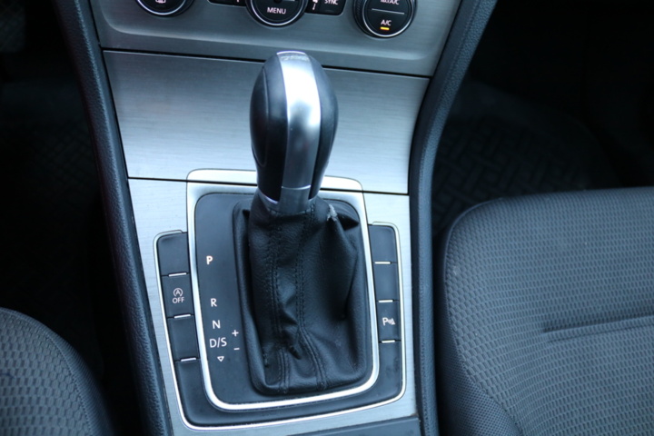 1416716-80 Volkswagen Golf 5-dörrar 1.4 TGI BlueMotion DSG Sekventiell, 2016