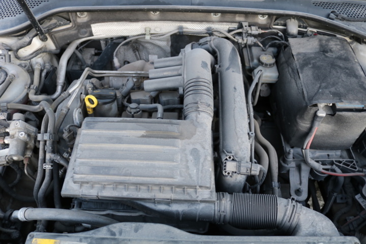 1416716-101 Volkswagen Golf 5-dörrar 1.4 TGI BlueMotion DSG Sekventiell, 2016