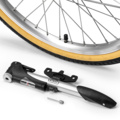 1379010-5 Bicycle accessories, approximately 9,000 pieces – lighting, bags, bells, pumps, etc.
