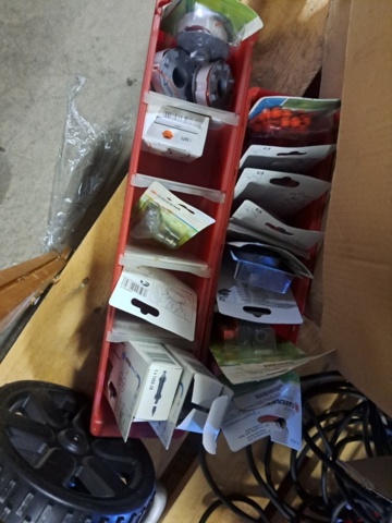 1272107-14 Stort parti med blandade Gardena objekt