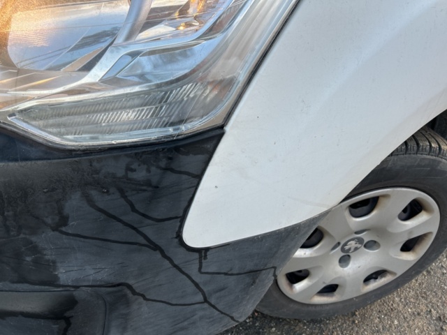 1423594-30 Peugeot Partner Van Utökad Last 1.6 BlueHDi Manuell, 99hk, 2016 (Reparationsobjekt)