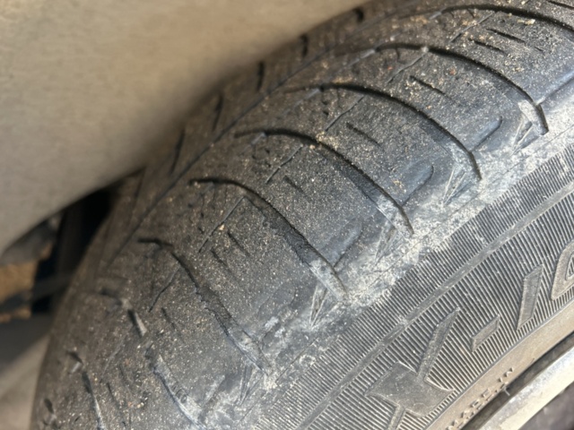 1423594-25 Peugeot Partner Van Utökad Last 1.6 BlueHDi Manuell, 99hk, 2016 (Reparationsobjekt)