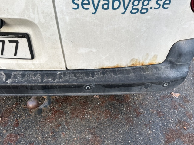 1423594-35 Peugeot Partner Van Utökad Last 1.6 BlueHDi Manuell, 99hk, 2016 (Reparationsobjekt)