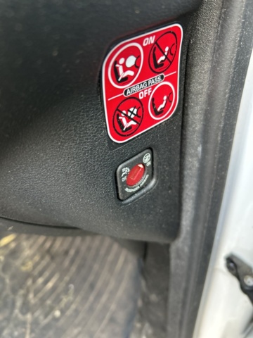 1423594-19 Peugeot Partner Van Utökad Last 1.6 BlueHDi Manuell, 99hk, 2016 (Reparationsobjekt)