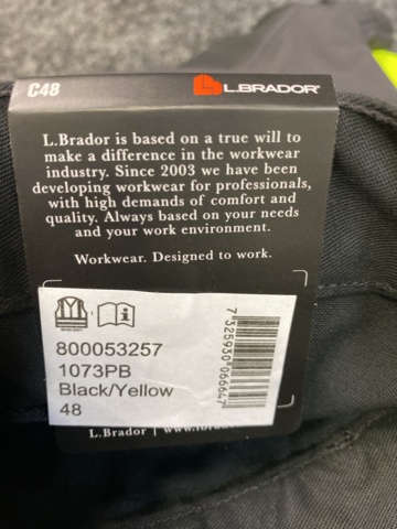1443477-10 3 st Byxor L.Brador 1073PB, Strl 48