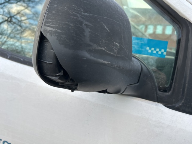 1423594-45 Peugeot Partner Van Utökad Last 1.6 BlueHDi Manuell, 99hk, 2016 (Reparationsobjekt)