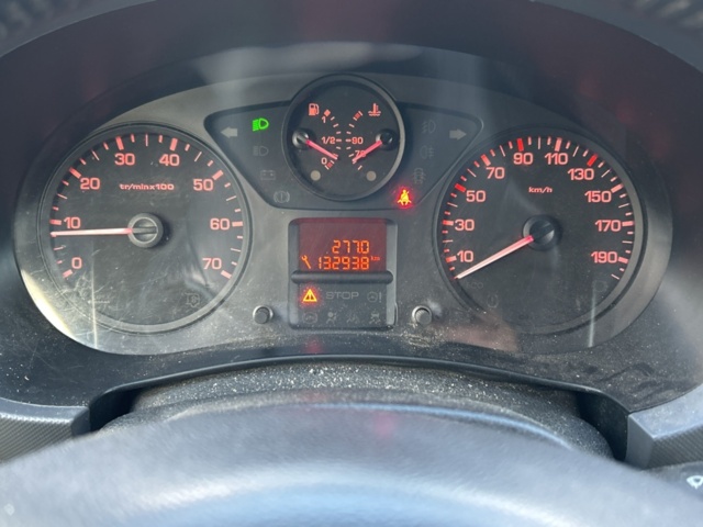 1423594-12 Peugeot Partner Van Utökad Last 1.6 BlueHDi Manuell, 99hk, 2016 (Reparationsobjekt)