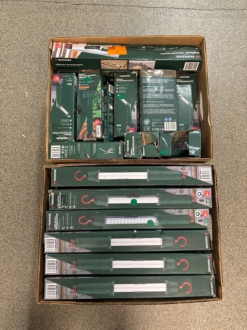 1436450-8 Collection of tools and garden products - Parkside