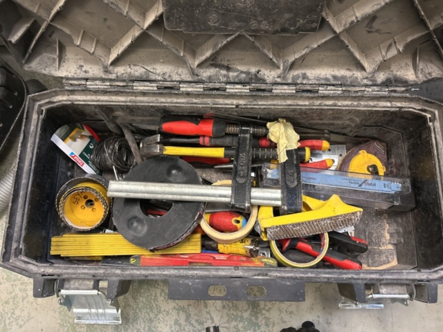1423596-6 Verktygspaket - diverse handverktyg m.m.