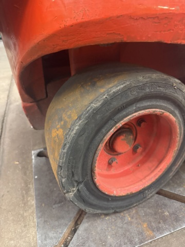 1321204-24 Forklift Linde E30/600-03 -2008