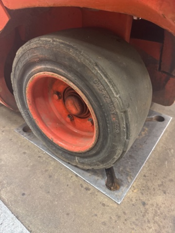 1321204-25 Forklift Linde E30/600-03 -2008